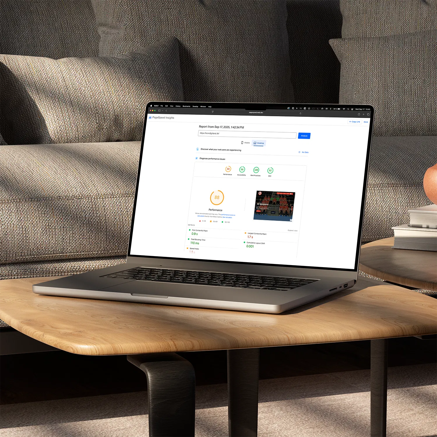 Advicer x Hotel Eyde mockup